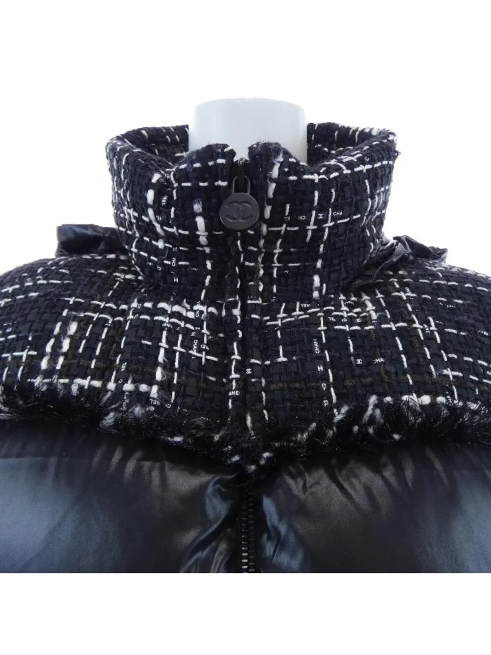 Chanel Down Vest Black